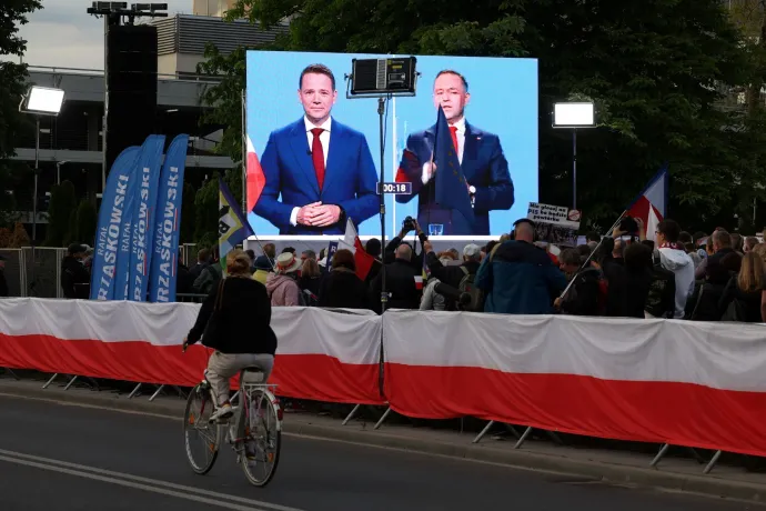Egy kilakoltatott család és egy eltakart száj lettek a lengyel elnökjelölti vita fő témái