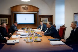Ukrán energiafenyegetésre hivatkozva tart rendkívüli ülést a kormány