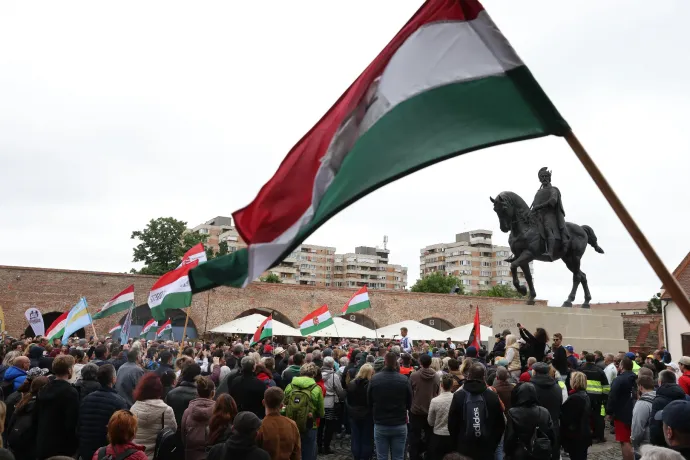 A végső visszaszámlálás megkezdődött – Magyar Péter Nagyváradon tartott beszédet
