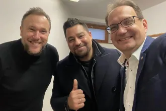 Hoppál Péter visszaszólt Molnár Ferenc Caramel politikai üzenetére