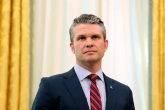 Mostantól csak külön engedéllyel és kísérővel tartózkodhatnak újságírók a Pentagon épületében