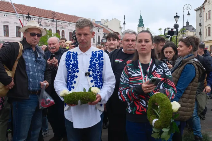 Egymillió lépés után: Magyar Péter békét és partnerséget ígért Nagyváradon az erdélyi magyaroknak