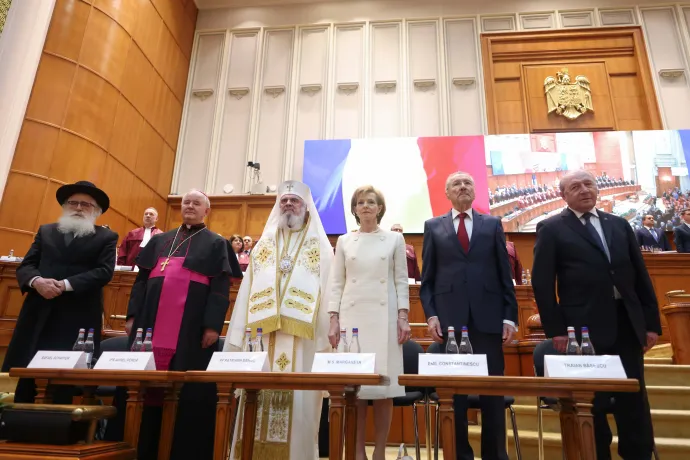 Egyházi méltóságok, Margit hercegnő és Románia két volt elnöke, Emil Constantinescu és Traian Băsescu – Fotó: George Calin / Inquam Photos