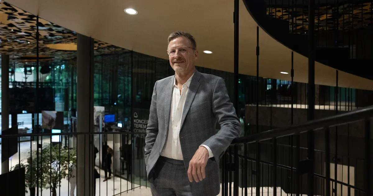 Nemzetközi sztárépítész: A maszkulin kőbányai járműcsarnok Budapest nagy lehetősége