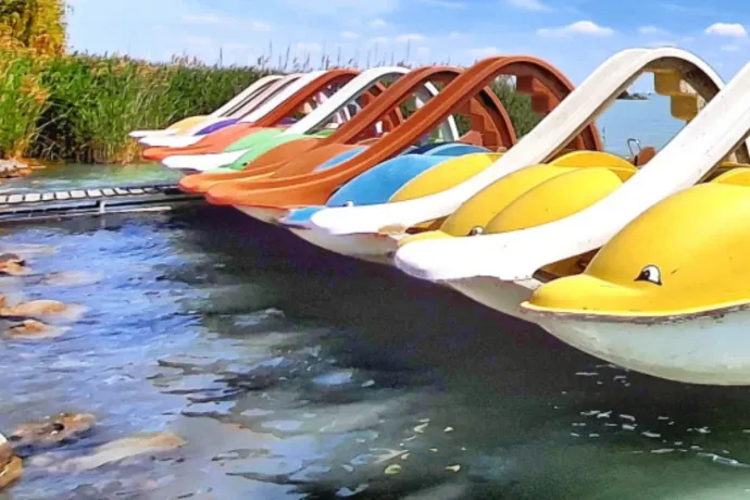 Jön, jön, jön a nyár