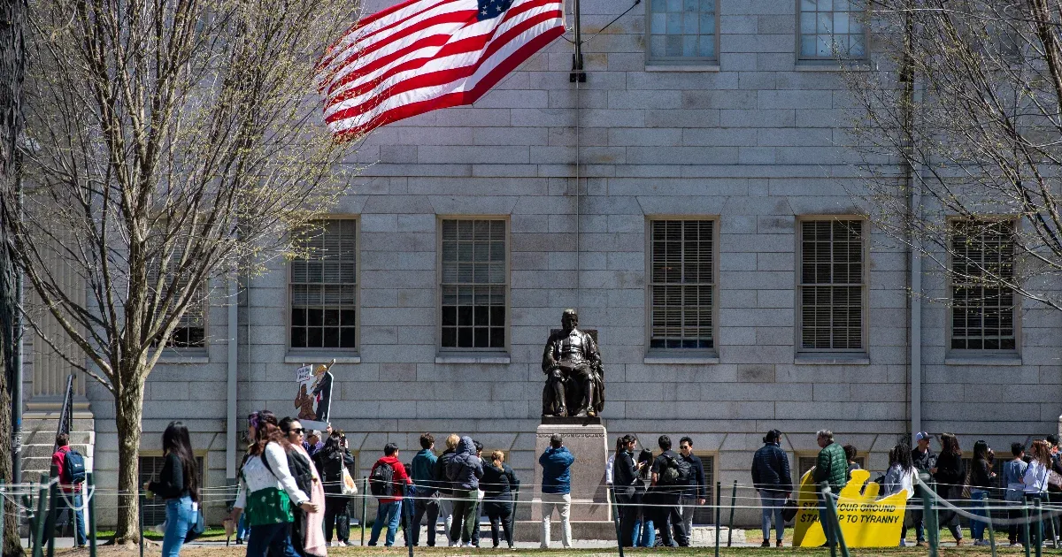 Az összes fennmaradó szövetségi forrástól elvágná a Harvardot a Trump-kormányzat