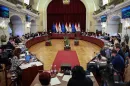 „Ha leállítjuk a szolgáltatásokat, akkor se tudjuk kifizetni” – a csőd szélére került Budapest