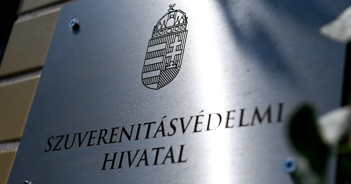 Egy ügyvédi iroda köti össze a Szuverenitásvédelmi Hivatalt azzal az alapítvánnyal, aminek odaadnák a másoktól elvont adó 1 százalékokat
