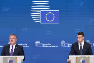 Semmilyen eszközt nem zár ki az Európai Bizottság az ellehetetlenítési törvényjavaslat miatt