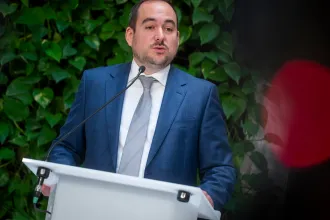 A MÁV-nak évi kétmilliárd forintjába kerülhet a késő vonatok 50 százalékos jegyár-visszatérítése