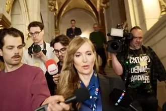 Megszavazták a bizottságban, aztán letagadták a fideszesek, hogy a törvénnyel visszamenőleg elvonhatnák az 1%-okat