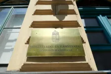 A NAV egyelőre nem kommentálja az ellehetetlenítési törvényt és a már felajánlott 1 százalékok eltérítését