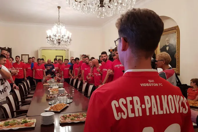 Orbán Viktor egyik kedvenc csapatának jövője a tét a polgármester és az oligarcha meccsén
