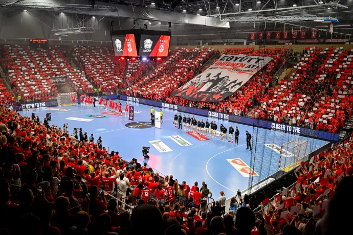 A One Veszprém HC–SC Magdeburg Bajnokok Ligája visszavágó mérkőzés kezdete előtt a Veszprém Arénában, 2025. május 1-jén – Fotó: Vasvári Tamás / MTI