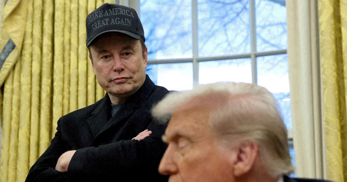 Elon Musk távozik az amerikai kormányzatból