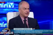 Kósa Lajos: Én is tudok fekvőtámaszozni, de zsírleszíváson még nem vettem részt