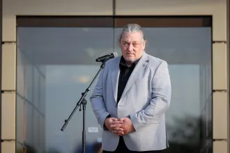 Vidnyánszky Attila: Az „okosban” megoldjuk korrupt világát látjuk ma is