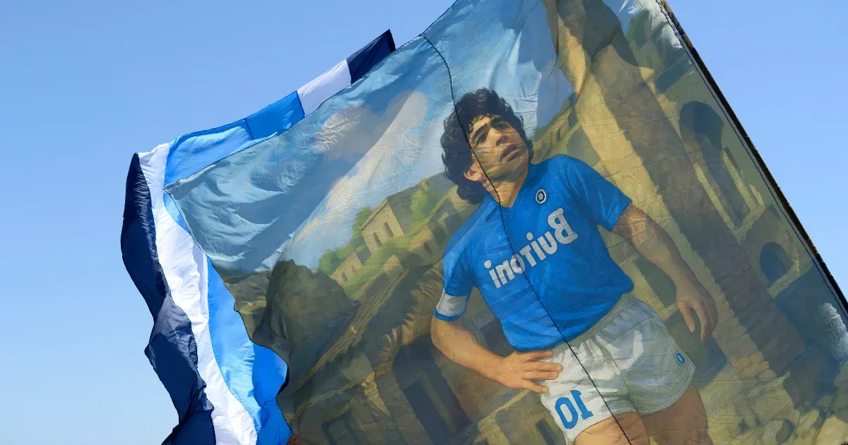 Teljesen újra kell kezdeni a Maradona haláláról szóló tárgyalást az egyik bíró miatt