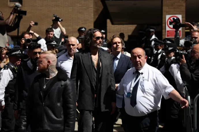 Russel Brand – Fotó: Henry Nicholls / AFP or licensors