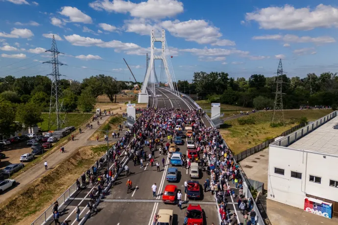 Átadták Szatmárnémeti új közúti hídját