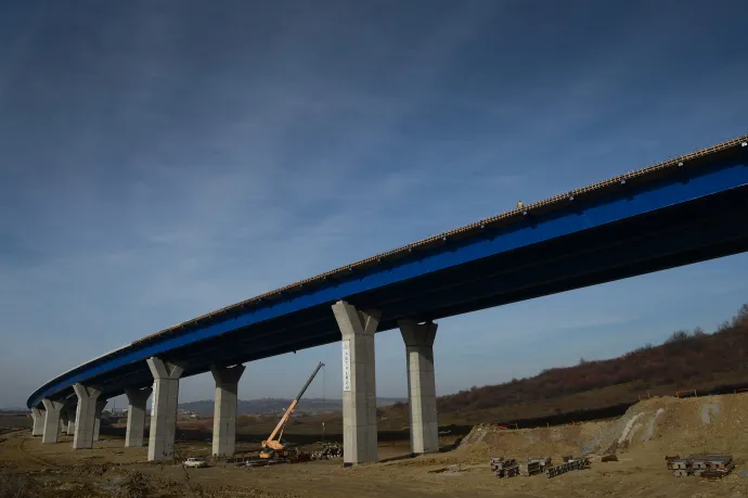 Mégsem építené meg a Sóvárad és Gyergyóalfalu közötti autópályaszakaszt a közbeszerzés győztese