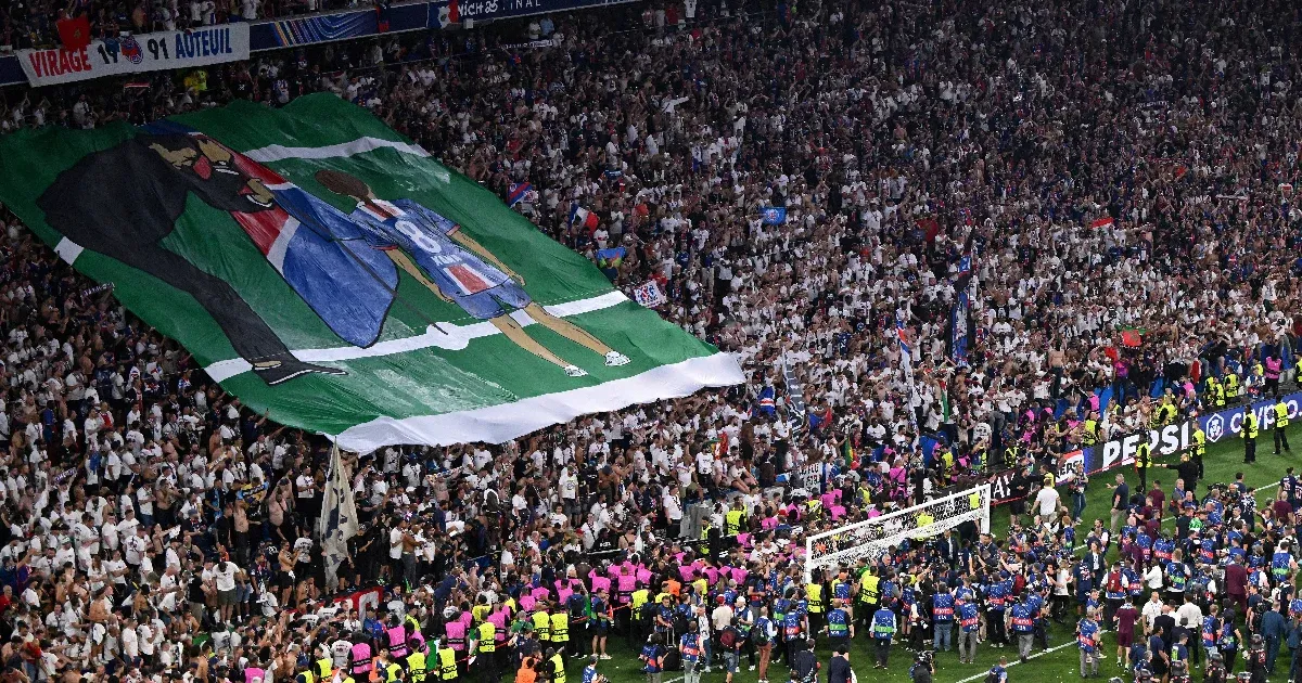 Szívbemarkoló üzenetet kapott a lelátóról a PSG-vel is BL-győztes edző, Luis Enrique