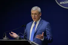 Szigorítaná a családon belüli erőszak áldozatainak védelmében hozott törvényeket az ügyvivő miniszterelnök