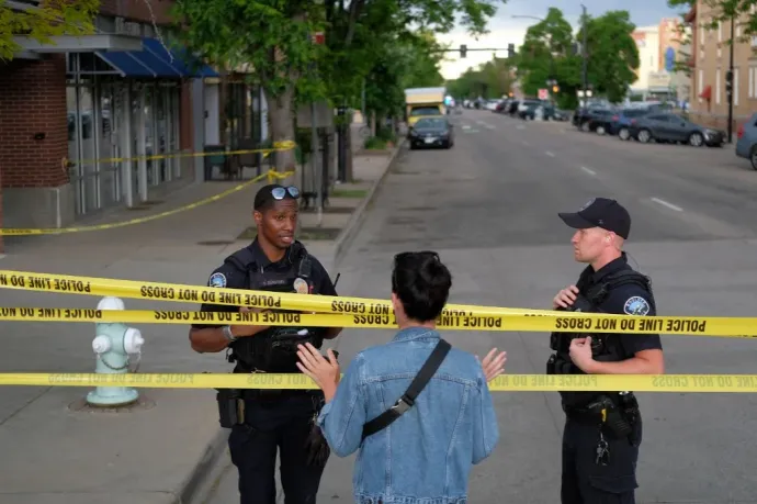 Molotov-koktélokat dobált egy férfi egy Izrael melletti szolidaritási rendezvényen Coloradóban, nyolcan megsérültek