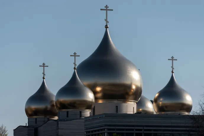 Több mint 82 millió lejt költött a kormány a külföldi román templomok támogatására idén