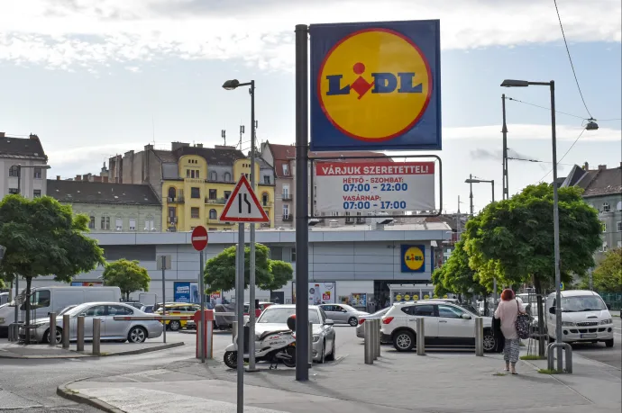 Olyan erős lett a Lidl, mint tíz éve senki – grafikonon, melyik boltban mennyit vásároltak tavaly