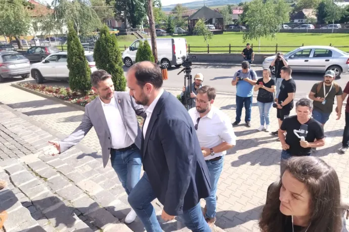 Nacsa Lőrinc konkrét támogatás helyett leginkább ötleteket és ígéreteket hozott a parajdi károsultaknak