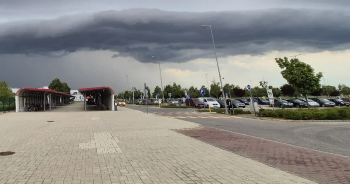 Négy vármegyére másodfokú figyelmeztetést adtak ki az érkező hidegfront miatt