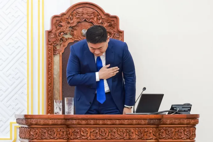 Elvesztette a bizalmi szavazást, lemondott Mongólia miniszterelnöke