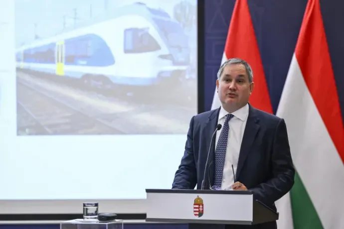 Minister of National Economy Márton Nagy holding a press conference at the Ministry of National Economy on June 3, 2025, on planned railway and airport developments – Photo: Tamás Purger / MTI