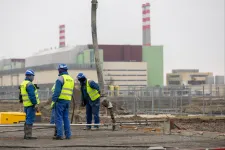 Magyarországra helyezi egy részlegét a Siemens Energy, hogy a német kormány engedélye nélkül szállíthasson Paks II.-nek
