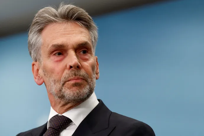 Lemond a holland miniszterelnök, miután Geert Wilders borította a kormánykoalíciót