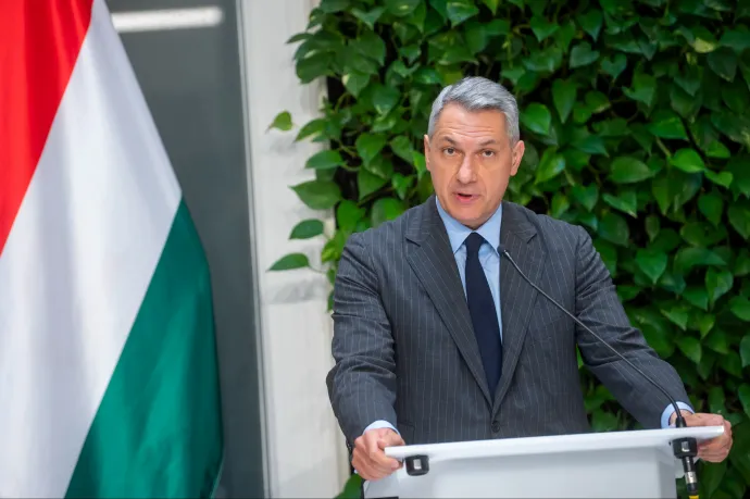 Lázár János: Nem lesz Pride az Andrássyn, nem lesz Pride a Puskásban, és remélem, a Kincsem Parkban sem lesz