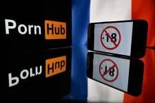 Leáll a Pornhub Franciaországban