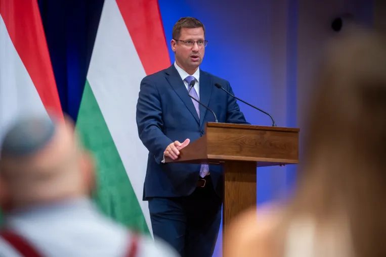 Gulyás: Vágyálom, hogy nem Orbán Viktor lesz a Fidesz miniszterelnök-jelöltje