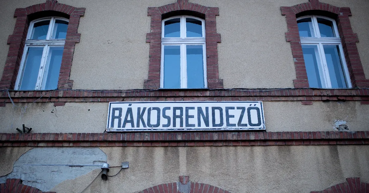 Kiemelt beruházássá nyilvánították a Rákosrendezőt, holnaptól épülhetnek rajta 90 méteres házak