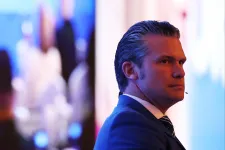 Trump védelmi minisztere Brüsszelben: a GDP 5 százalékára kell emelni a NATO-tagállamok katonai kiadásait