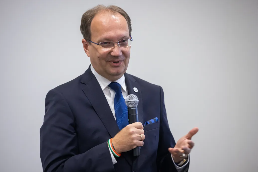 Hoppál Péter szerint ők Novák Katalint lemondatták, mert náluk „nincs pardon”