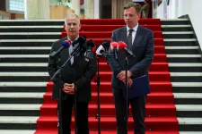 Kósa Lajos nem mondott igazat a Ruszin-Szendi Romuluszról szóló ülésről a honvédelmi bizottság ellenzéki tagjai szerint