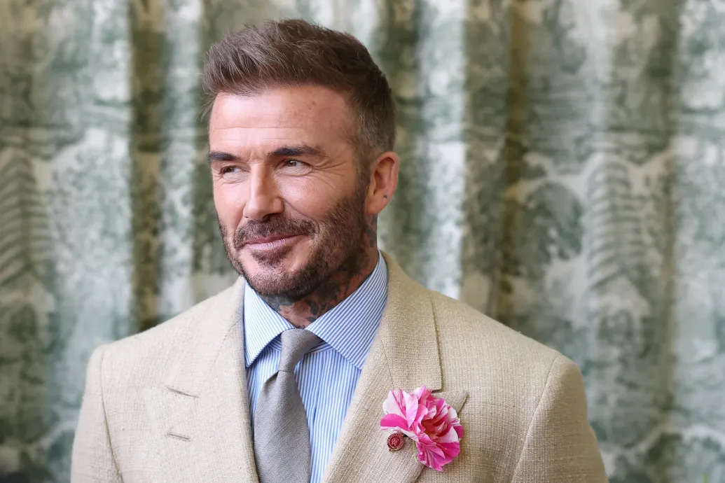 Lovaggá ütik David Beckhamet
