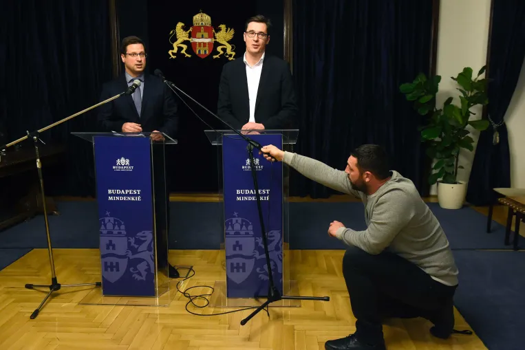 Jövő héten tárgyal a kormány a fővárossal: 214 milliárd forint sorsát kérik számon Karácsonyékon