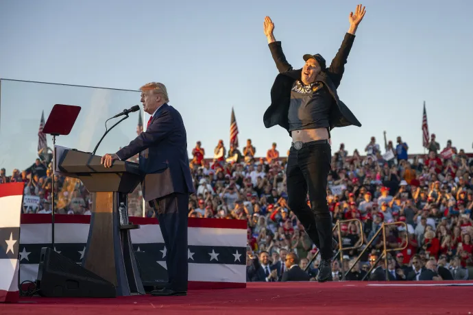 Trump és Musk a pennsylvaniai Butlerben egy kampányrendezvényen 2024. október 5-én – Fotó: Jim Watson / AFP