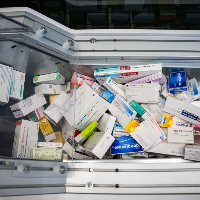 Olyan gyógyszerek árát fagyaszthatják be, amelyekből tízszer olcsóbb verziók is kaphatók