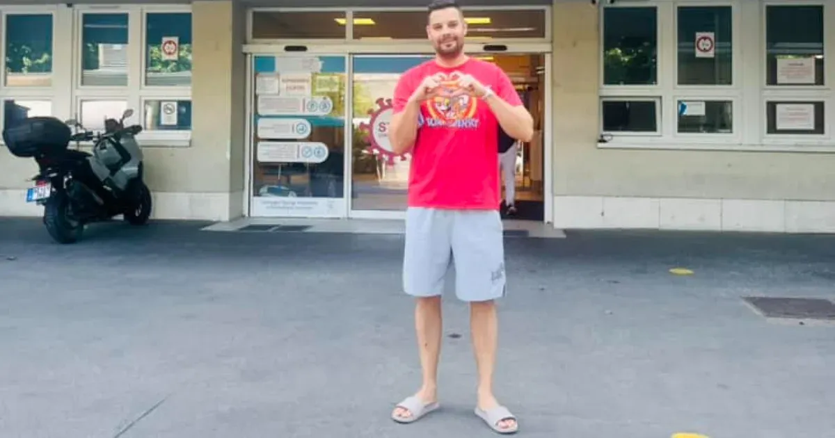 Kiss Ádám humoristának szívizomgyulladása van, minden fellépését lemondta