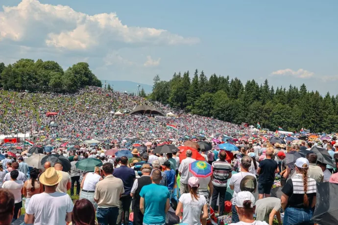 Tömegek zarándokoltak el idén is Csíksomlyóra, György Alfréd volt az idei búcsú szónoka