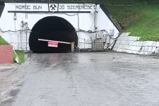Sulyok Tamás Parajdon tájékozódott a bányakatasztrófa következményeiről